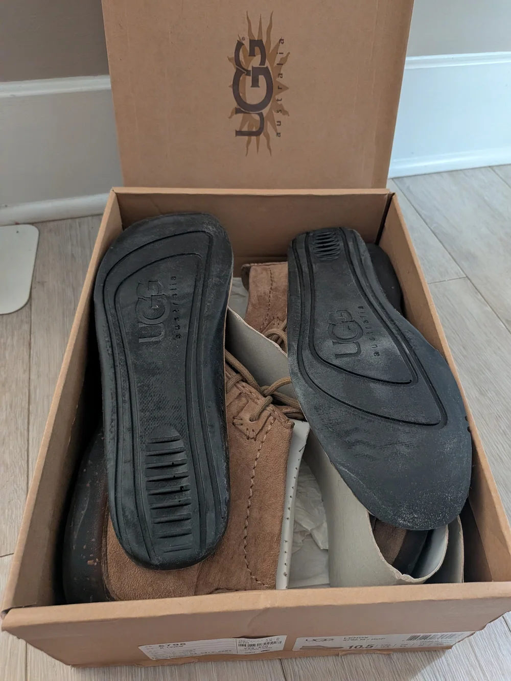 UGG Australia Men Lenox 5796 Chukka Boots Rope Suede US 10.5 Boxed